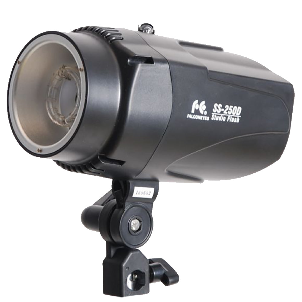 Falcon Eyes Studioblixt Set SSK-2250D — 2