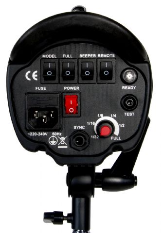 Falcon Eyes Flash da studio Set TFK-2400A — 3