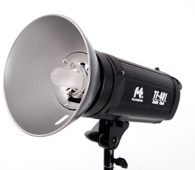 Falcon Eyes Studioblixt TF-401 Digital