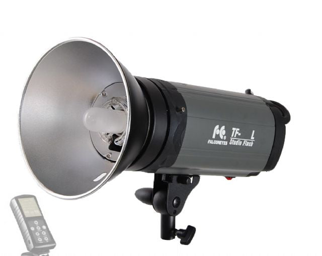 Falcon Eyes Studiosalama TF-1200L sekä LCD Näyttö