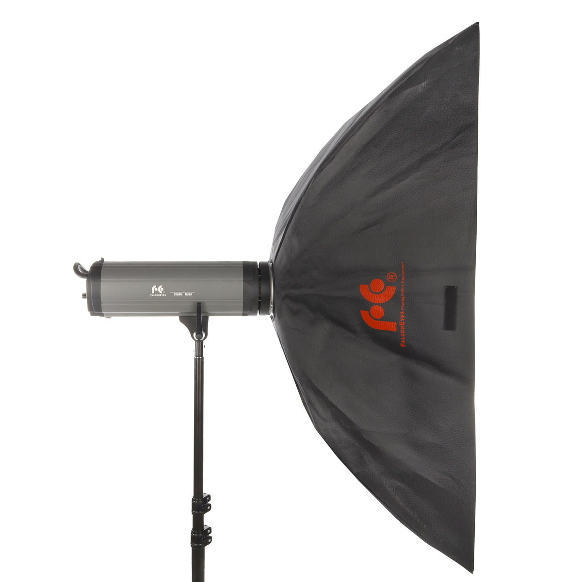 Falcon Eyes Studieblitz Sæt TFK-21200L med LCD Display — 3