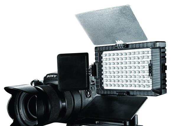 Falcon Eyes Lampada LED Set Dimmerabile DV-96V-K2 incl. Batteria — 3