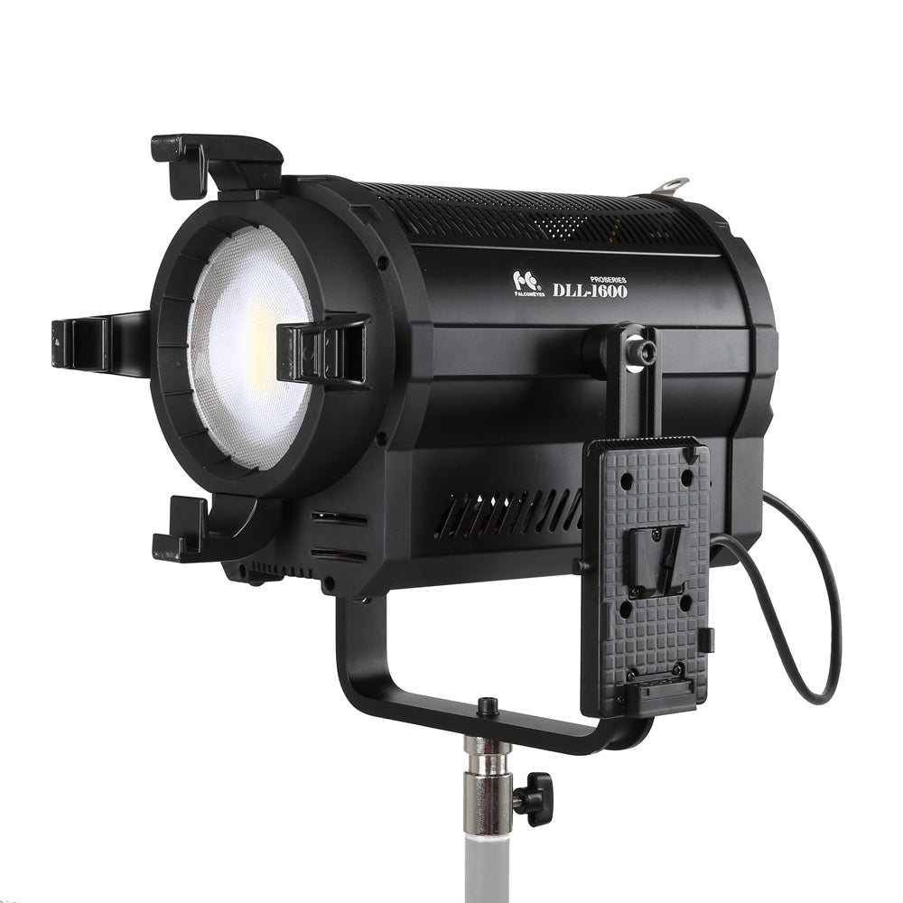 Falcon Eyes Tofarvet LED Spot Lampe Dæmpbar DLL-1600TDX på 230V or Batteri