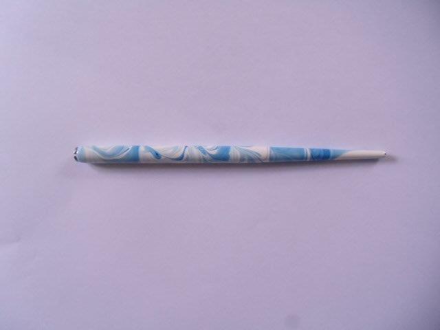 Deml Lacquered Wooden Calligraphy Nib Holder - hvid & blå Swirl - Kalligrafi
